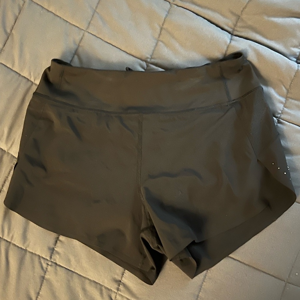 Athleta Run With It short